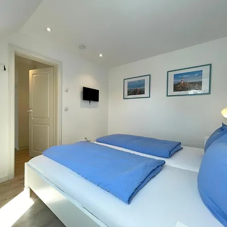 Haus Duenenrose Whg 3 Mit Balkon * Westerland