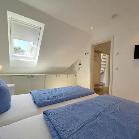 Haus Duenenrose Whg 3 Mit Balkon Διαμέρισμα *