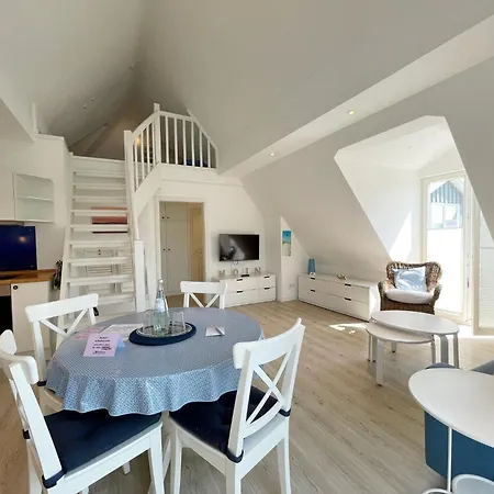 Διαμέρισμα Haus Duenenrose Whg 3 Mit Balkon Βέστερλαντ